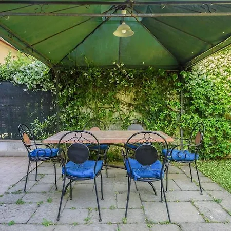 In The Center Next The Sea Whit Garden Fdm Forte dei Marmi